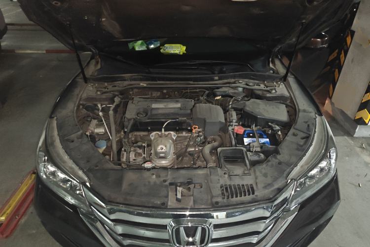 Used Honda Accord 2014 2.4L EX Luxury Edition Engine Bay