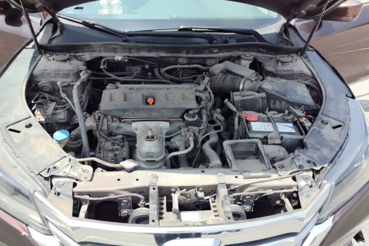 Used Honda Accord 2014 2.0L LX Comfort Edition Engine Bay
