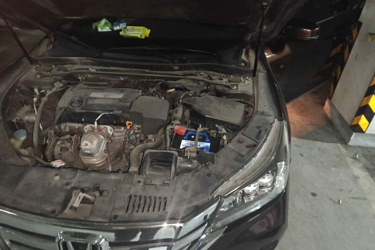 Used Honda Accord 2014 2.4L EX Luxury Edition Engine Bay Left