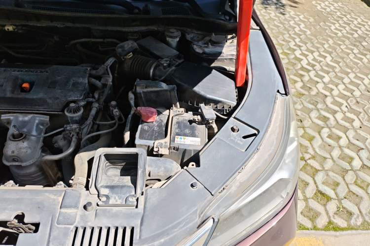 Used Honda Accord 2014 2.0L EX Luxury Edition Engine Bay Left