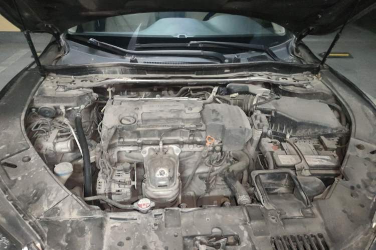 Used Honda Accord 2014 2.4L EX Luxury Edition Engine Bay