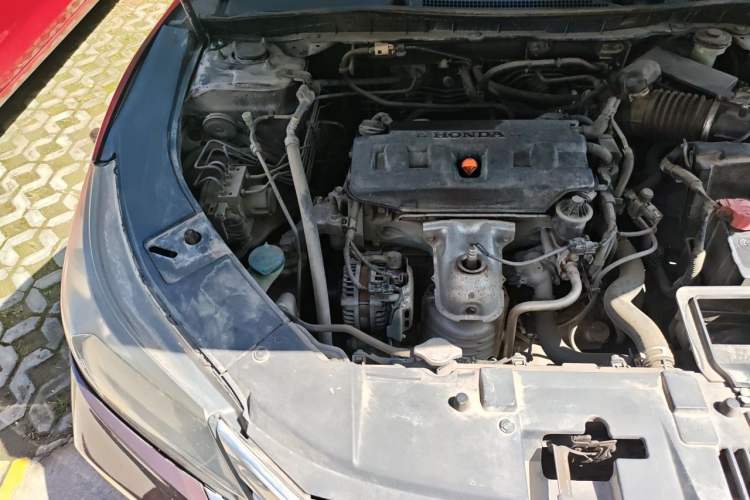 Used Honda Accord 2014 2.0L EX Luxury Edition Engine Bay Right