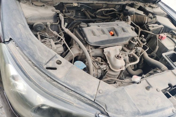 Used Honda Accord 2014 2.0L LX Comfort Edition Engine Bay Right