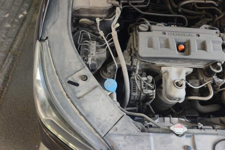 Used Honda Accord 2014 2.0L EX Luxury Edition Engine Bay Right
