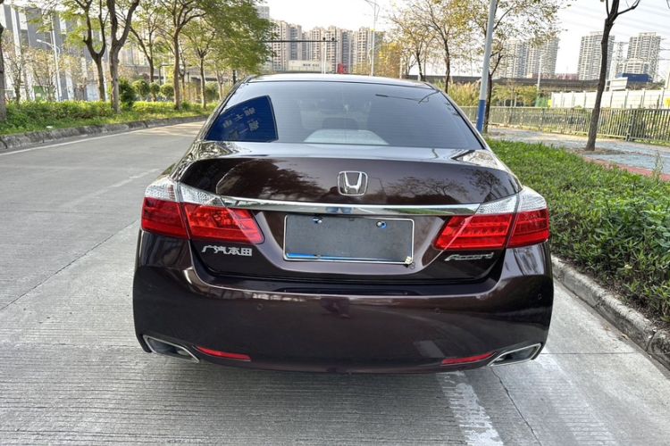 Used Honda Accord 2014 2.0L LX Comfort Edition Exterior 2