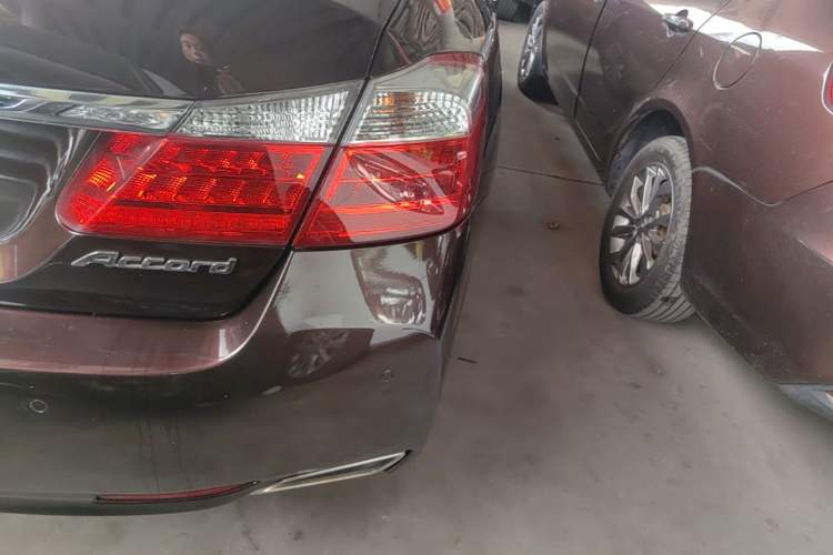 Used Honda Accord 2014 2.0L LX Comfort Edition Exterior 3