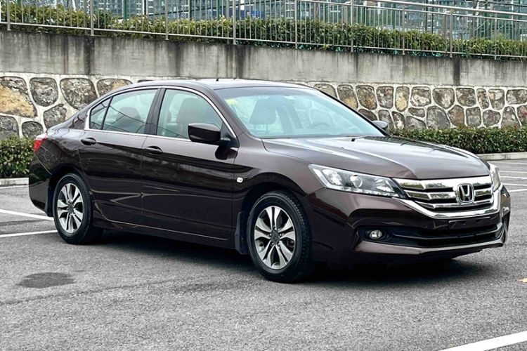 Used Honda Accord 2014 2.0L EX Luxury Edition Exterior 4