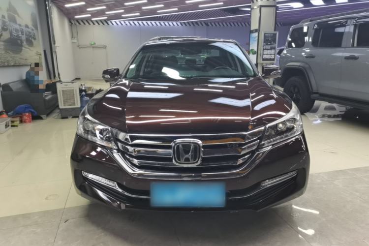 Used Honda Accord 2014 3.0L EXLN Flagship Edition Front