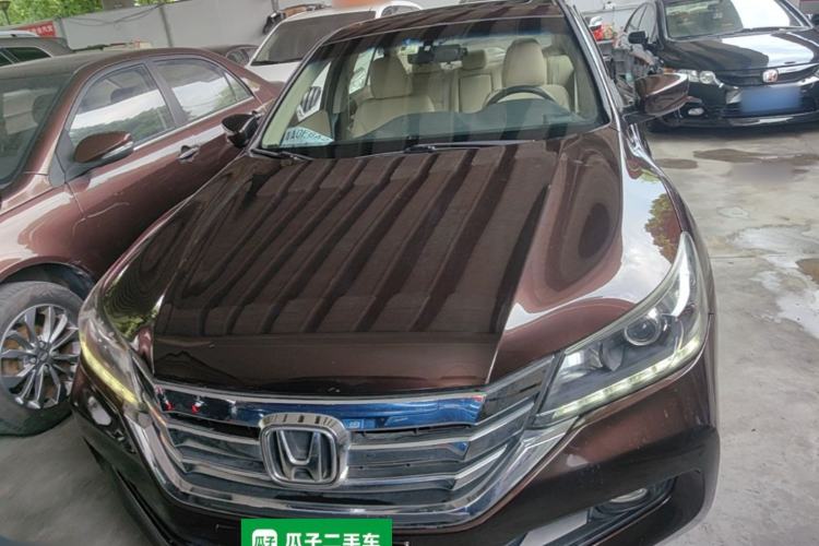 Used Honda Accord 2014 2.0L LX Comfort Edition Front