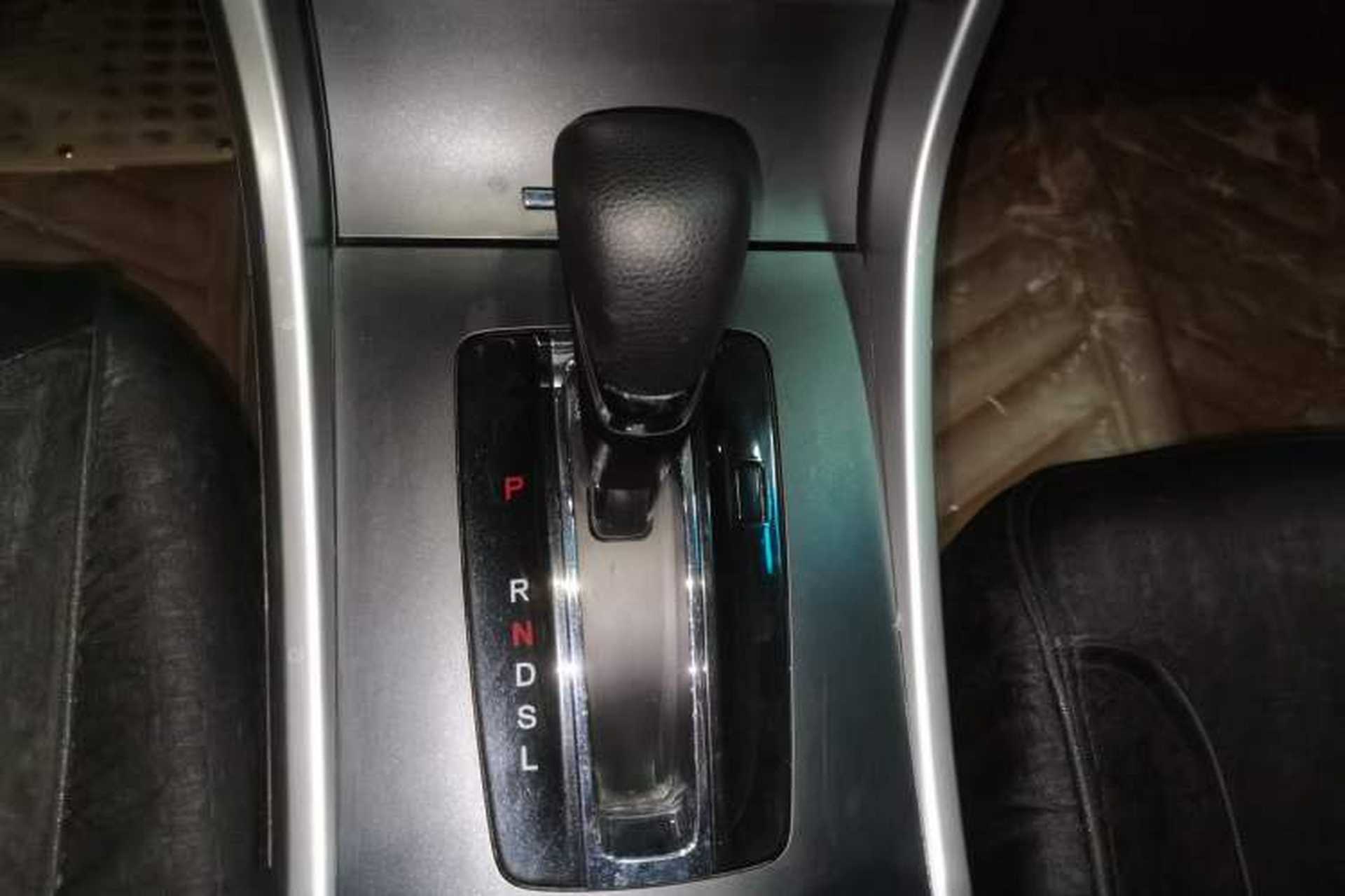Used Honda Accord 2014 2.0L LX Comfort Edition Gear Lever