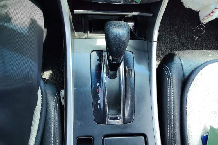 Used Honda Accord 2014 2.0L LX Comfort Edition Gear Lever