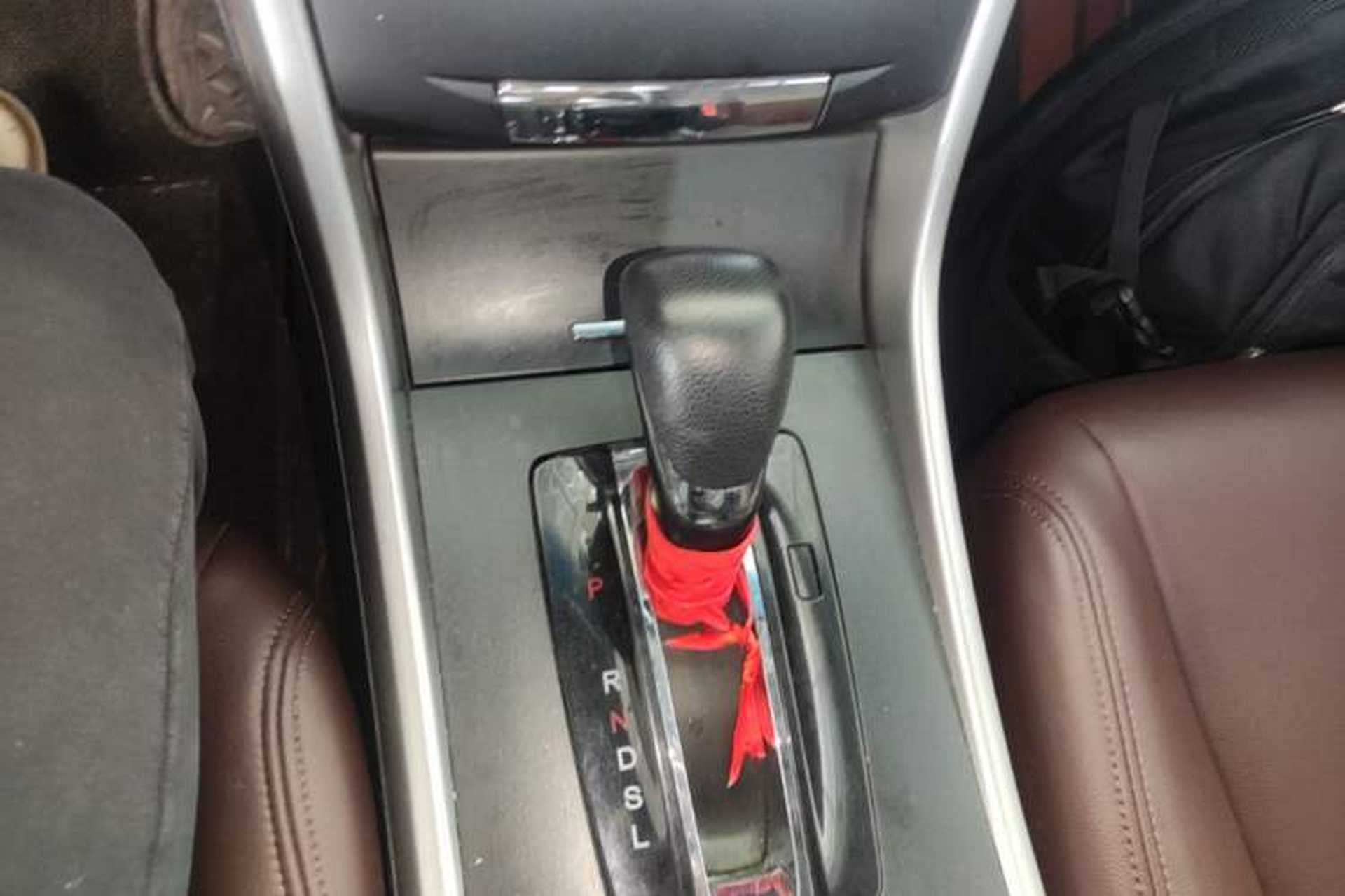 Used Honda Accord 2014 2.0L LX Comfort Edition Gear Lever