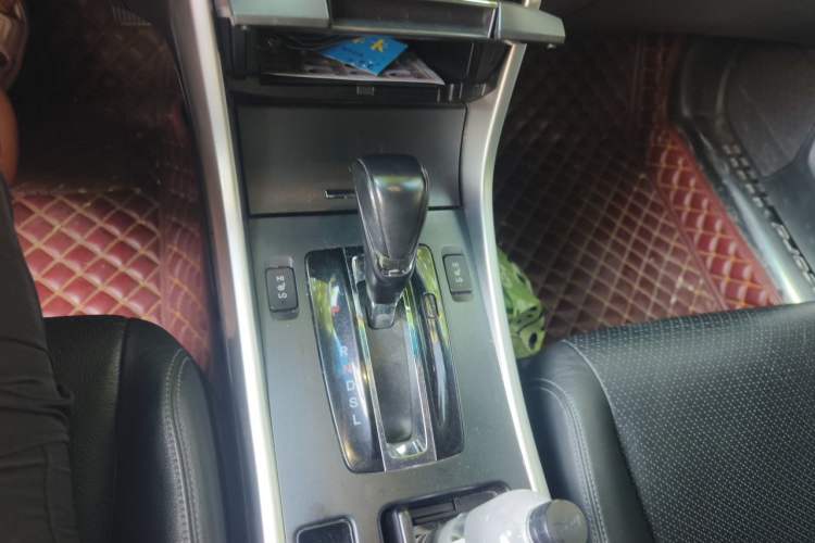 Used Honda Accord 2014 2.0L EX Luxury Edition Gear Lever
