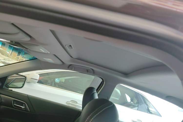 Used Honda Accord 2014 2.0L EX Luxury Edition Headliner