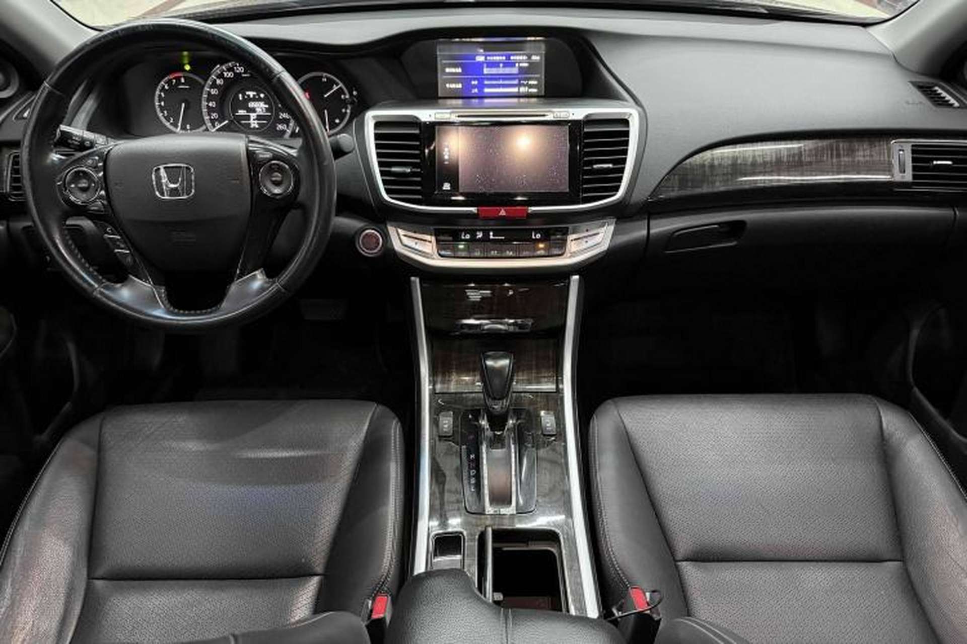 Used Honda Accord 2014 2.4L EX Luxury Edition Interior 3