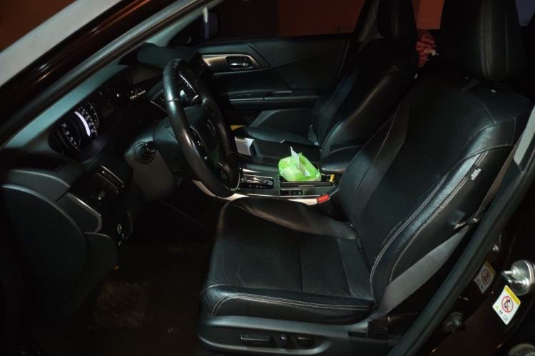 Used Honda Accord 2014 2.0L EX Luxury Edition Left Front Seat