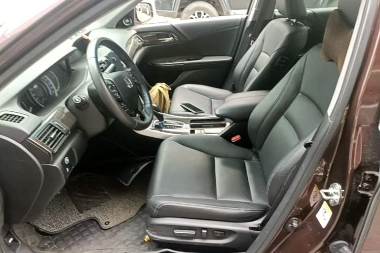 Used Honda Accord 2014 2.4L EXN Luxury Navigation Edition Left Front Seat