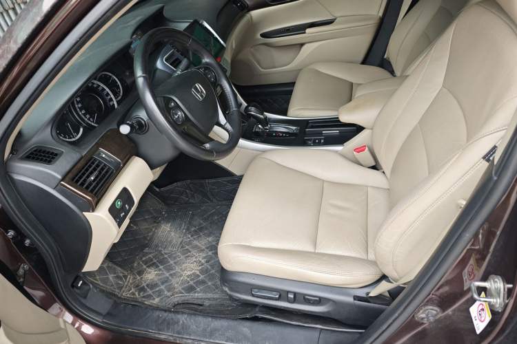 Used Honda Accord 2014 2.0L EX Luxury Edition Left Front Seat