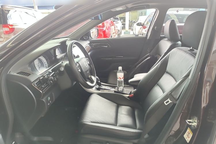 Used Honda Accord 2014 2.0L EX Luxury Edition Left Front Seat