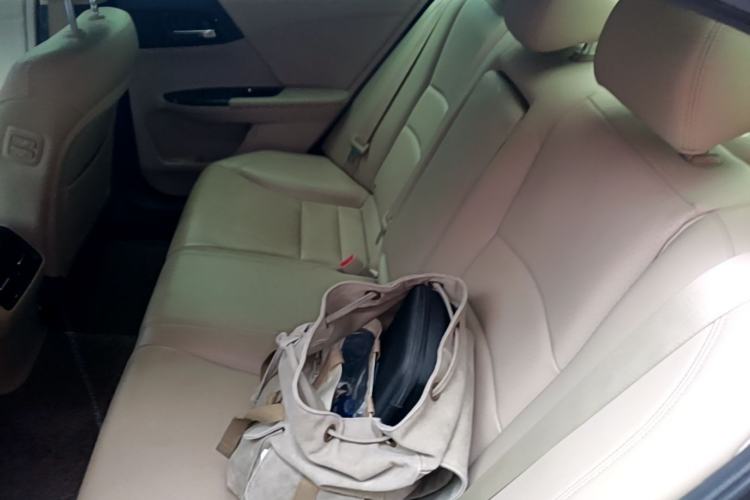 Used Honda Accord 2014 2.4L EX Luxury Edition Left Rear Seat