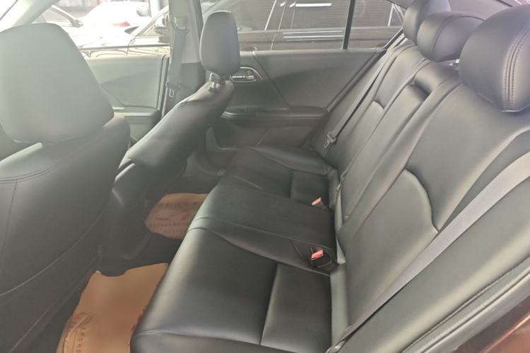 Used Honda Accord 2014 2.0L LX Comfort Edition Left Rear Seat