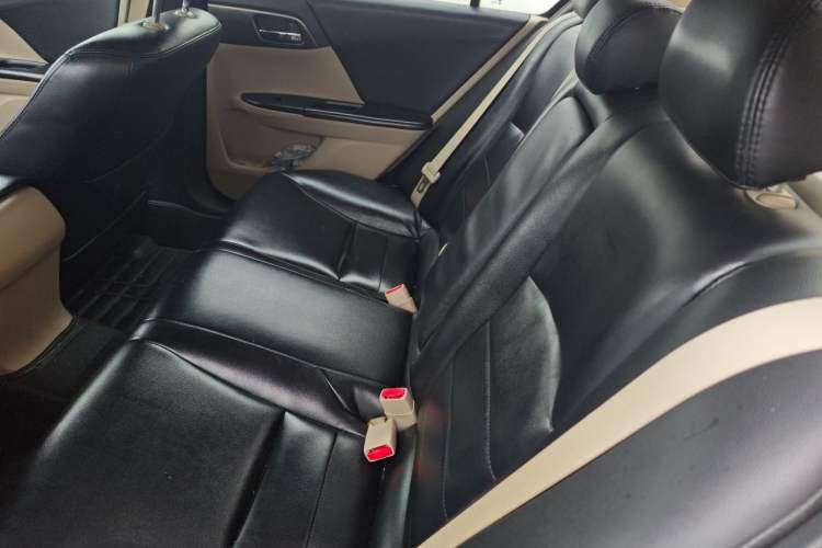 Used Honda Accord 2014 2.0L LX Comfort Edition Left Rear Seat