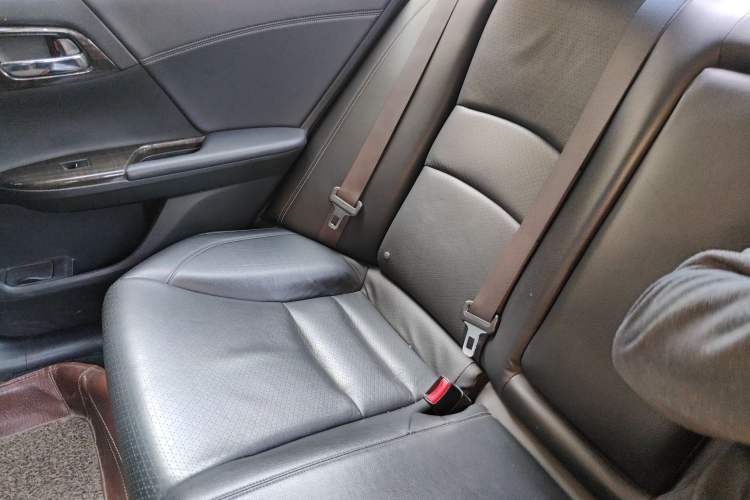 Used Honda Accord 2014 2.4L LX Comfort Edition Left Rear Seat