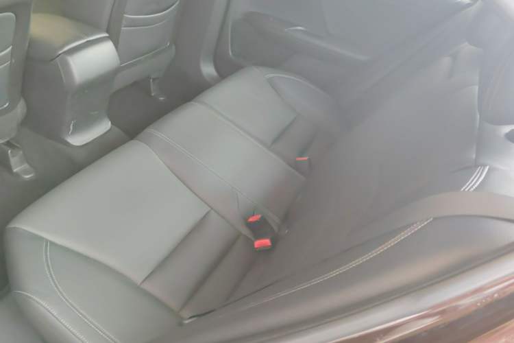 Used Honda Accord 2014 2.0L EX Luxury Edition Left Rear Seat
