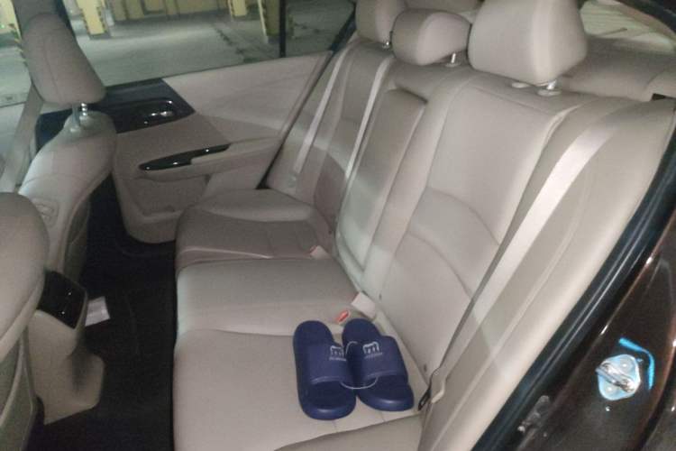 Used Honda Accord 2014 2.4L EX Luxury Edition Left Rear Seat