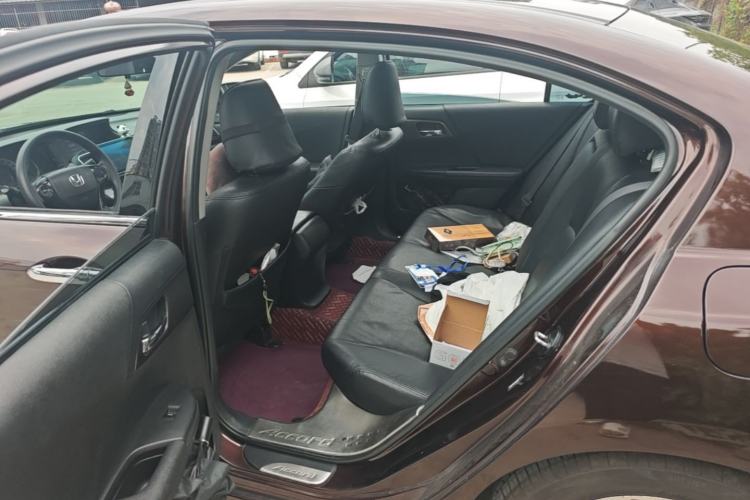 Used Honda Accord 2014 2.0L LX Comfort Edition Left Rear Seat