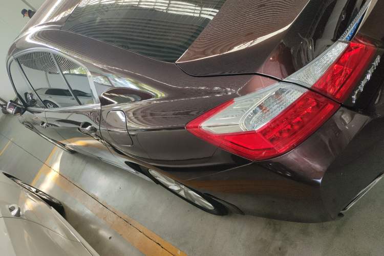 Used Honda Accord 2014 2.4L EX Luxury Edition Left Side