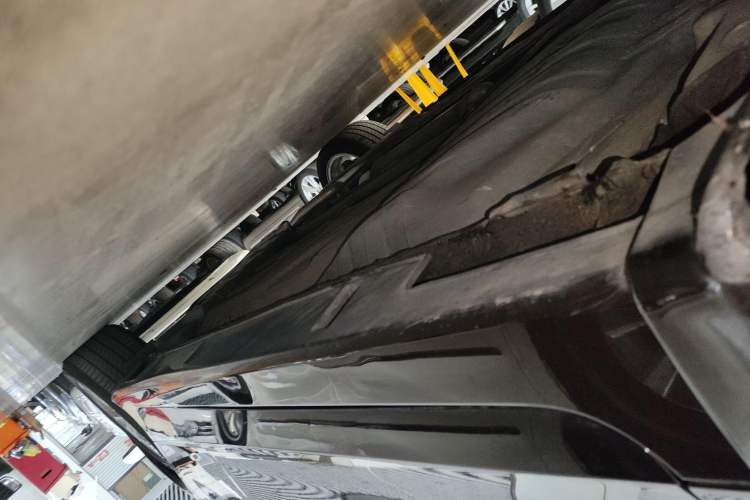 Used Honda Accord 2014 2.4L EX Luxury Edition Left Side Sill