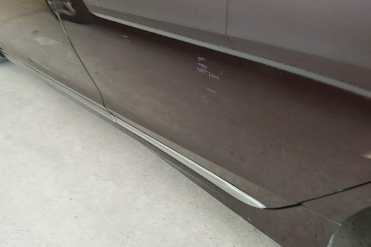 Used Honda Accord 2014 2.0L EX Luxury Edition Left Side Sill