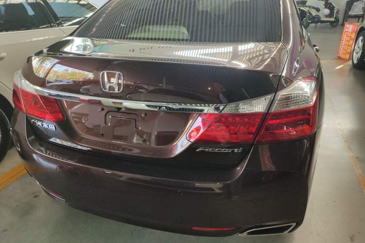 Used Honda Accord 2014 2.4L EX Luxury Edition Rear