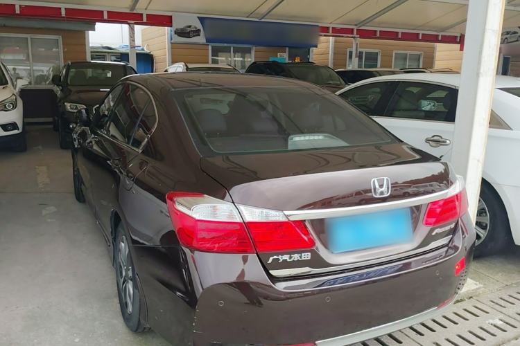 Used Honda Accord 2014 2.0L EX Luxury Edition Rear Left 45 Deg