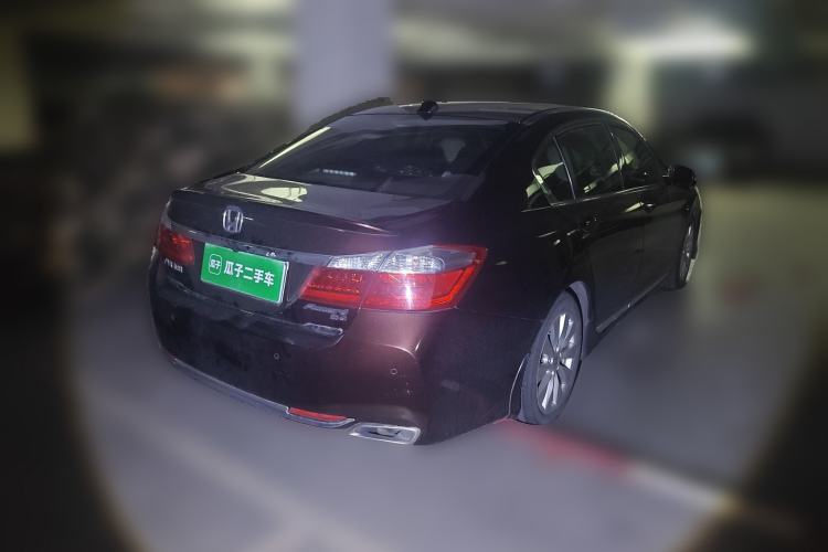 Used Honda Accord 2014 2.4L EX Luxury Edition Rear Right 45 Deg