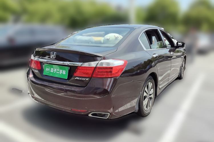 Used Honda Accord 2014 2.0L LX Comfort Edition Rear Right 45 Deg