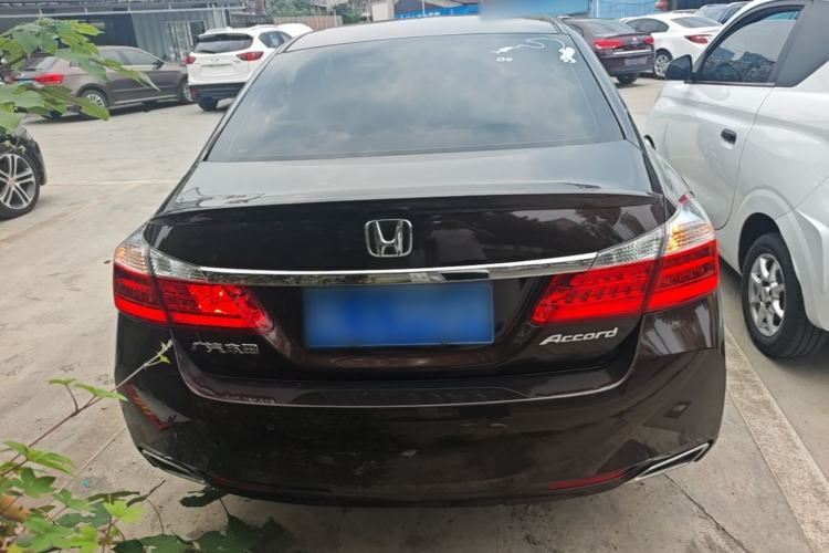 Used Honda Accord 2014 2.0L LX Comfort Edition Rear