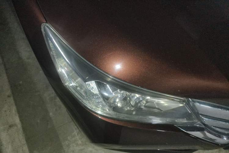 Used Honda Accord 2014 2.4L EX Luxury Edition Right Front Headlight