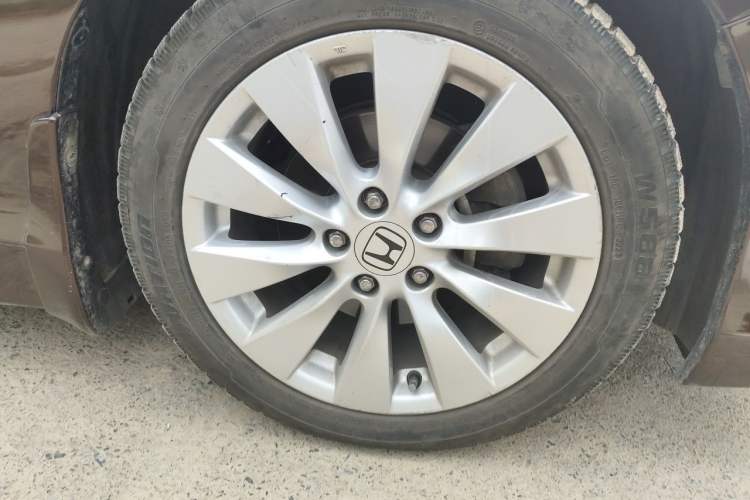 Used Honda Accord 2014 2.4L EX Luxury Edition Right Front Wheel Hub