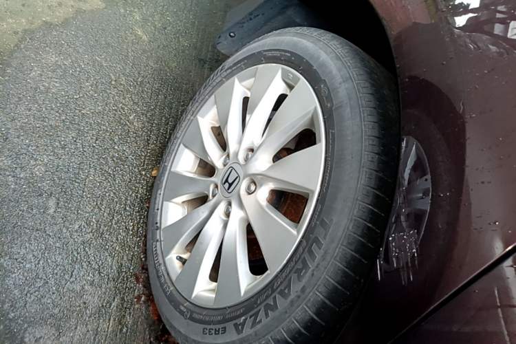 Used Honda Accord 2014 2.4L EX Luxury Edition Right Rear Wheel Hub