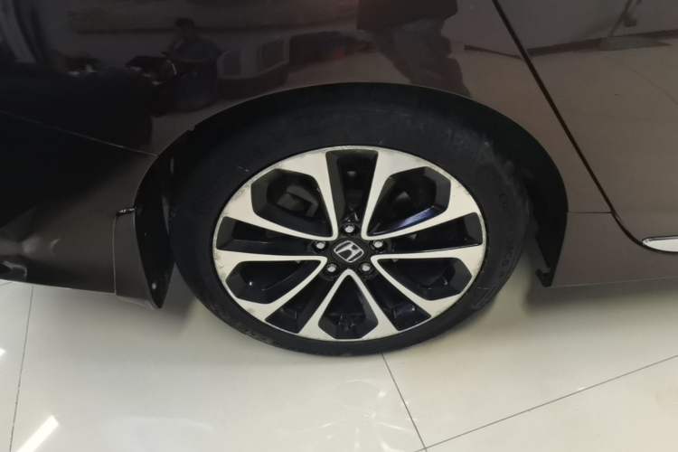 Used Honda Accord 2014 3.0L EXLN Flagship Edition Right Rear Wheel Hub