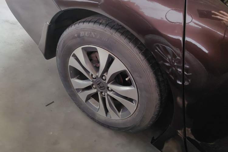 Used Honda Accord 2014 2.0L LX Comfort Edition Right Rear Wheel Hub