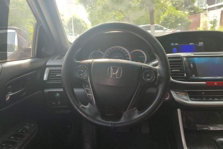 Used Honda Accord 2014 2.4L EX Luxury Edition Steering Wheel