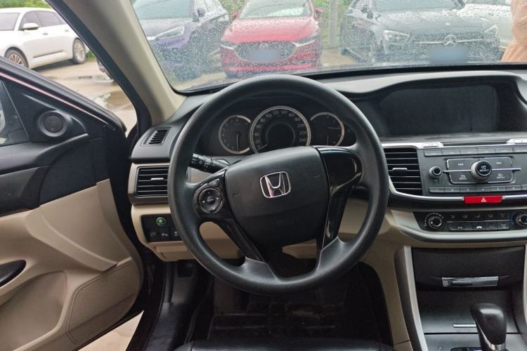 Used Honda Accord 2014 2.0L LX Comfort Edition Steering Wheel