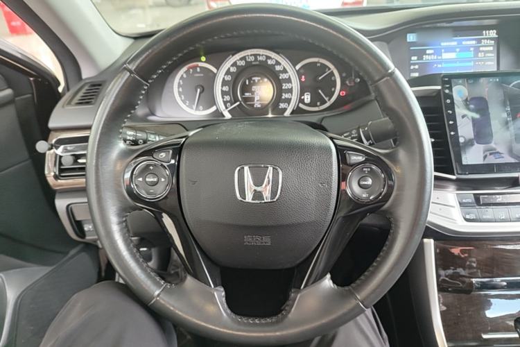Used Honda Accord 2014 2.0L EX Luxury Edition Steering Wheel