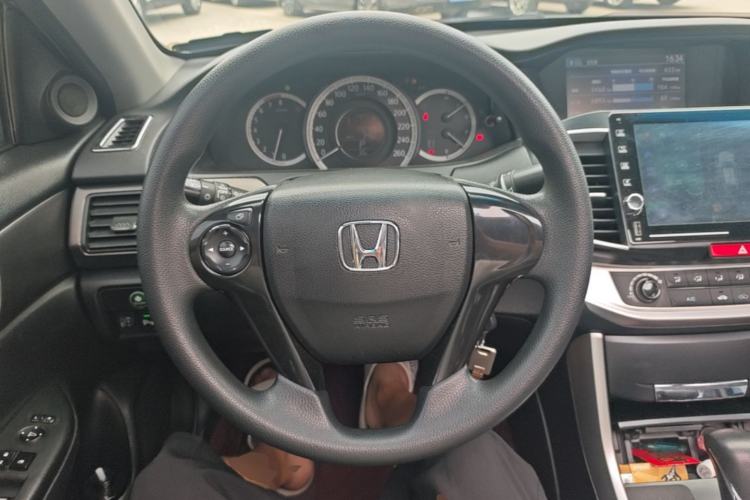 Used Honda Accord 2014 2.0L LX Comfort Edition Steering Wheel