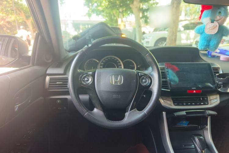 Used Honda Accord 2014 2.0L EX Luxury Edition Steering Wheel