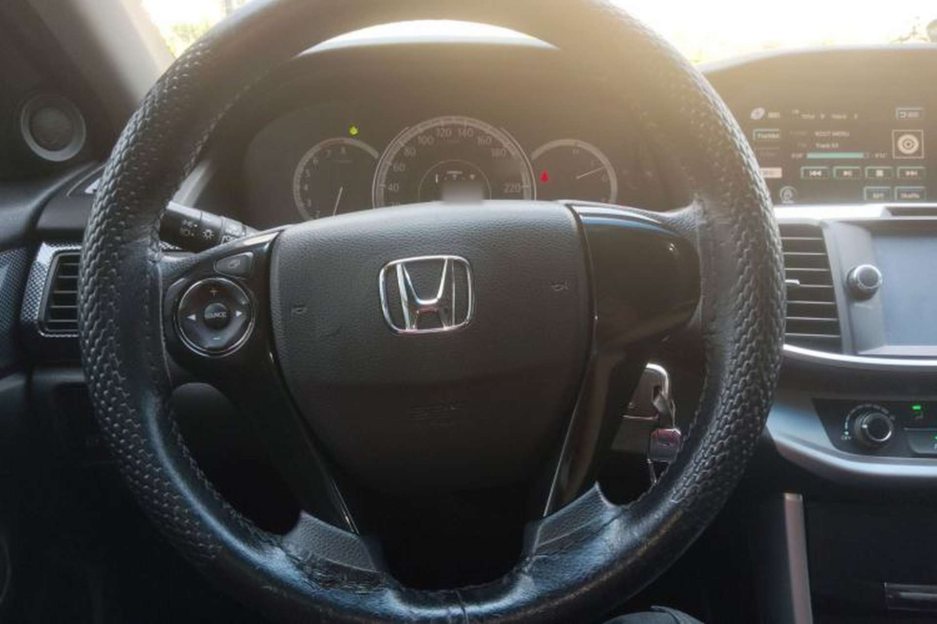 Used Honda Accord 2014 2.0L LX Comfort Edition Steering Wheel