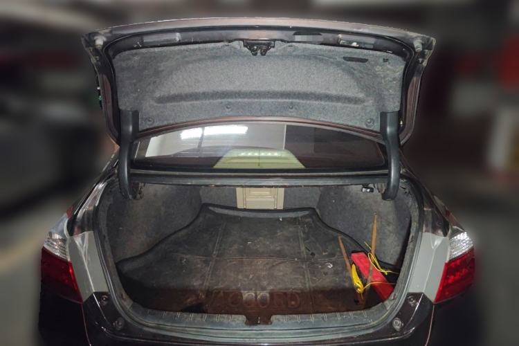 Used Honda Accord 2014 2.0L LX Comfort Edition Trunk